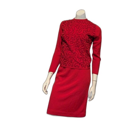 Vintage 1940s Women S/M Knit Sweater Skirt Set Pink Soutache Trim Featherknit - Picture 2 of 4